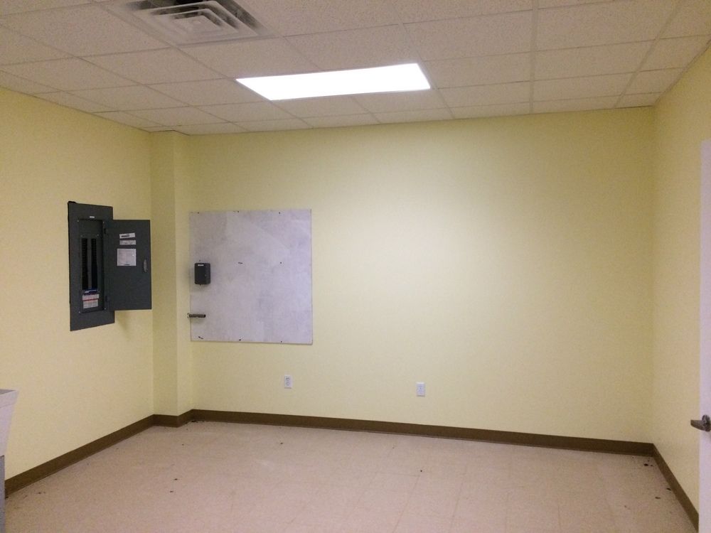 Yorkshire Square: 123-133 Ana Drive, Florence, AL 35630
